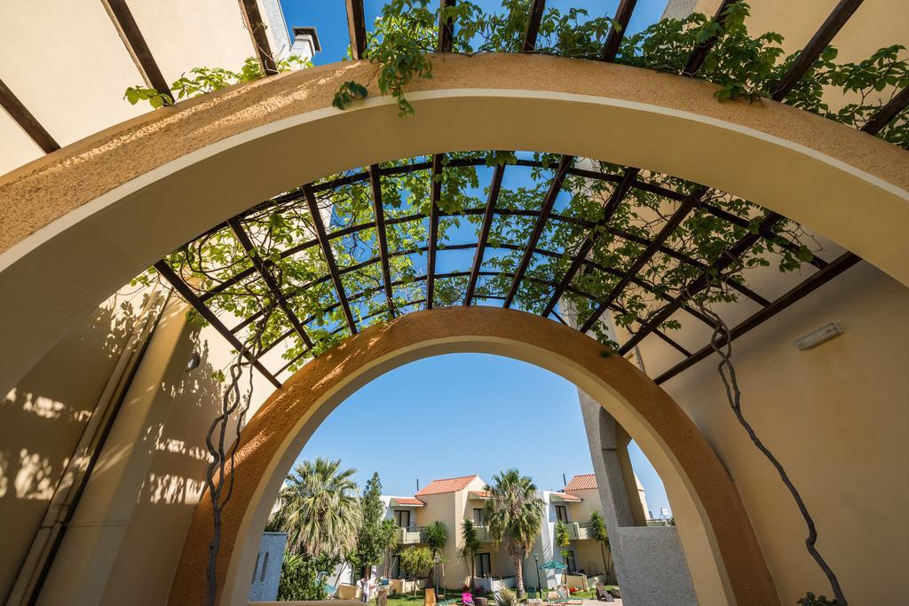 Nireas Hotel Като-Дарацо Екстер'єр фото