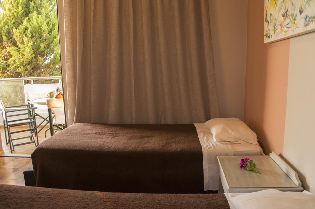 Nireas Hotel Като-Дарацо Екстер'єр фото